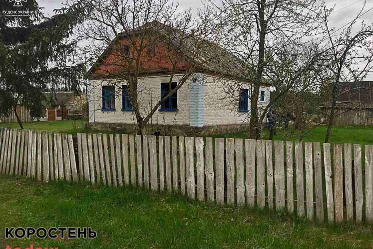 У селі Малинської громади під час ліквідації пожежі рятувальники виявили тіло 37-річного чоловіка
