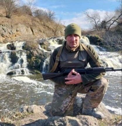 На щиті до рідного Малина повертаються два захисники України