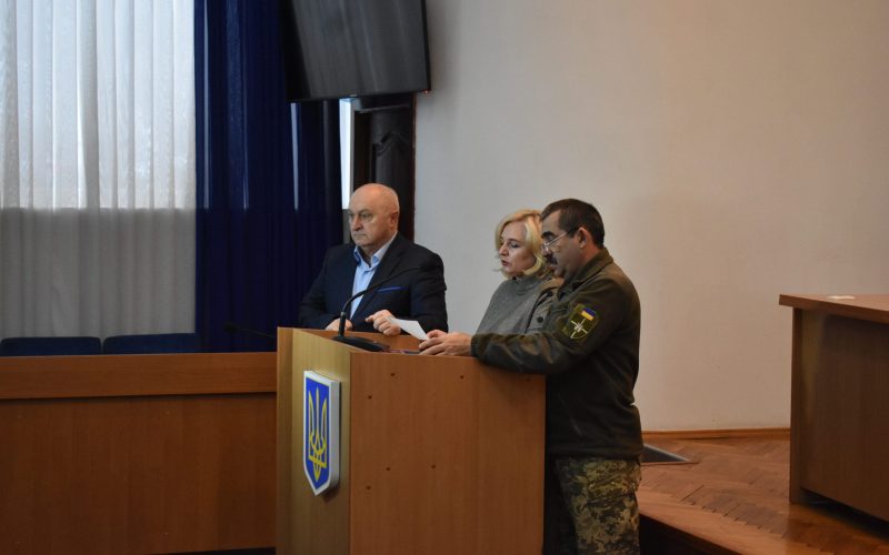 Рідним загиблих захисників України у Коростені вручили посмертні нагороди