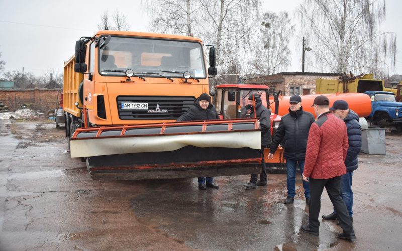 Мер Коростеня знову вирішив подивитися техніку КВГП