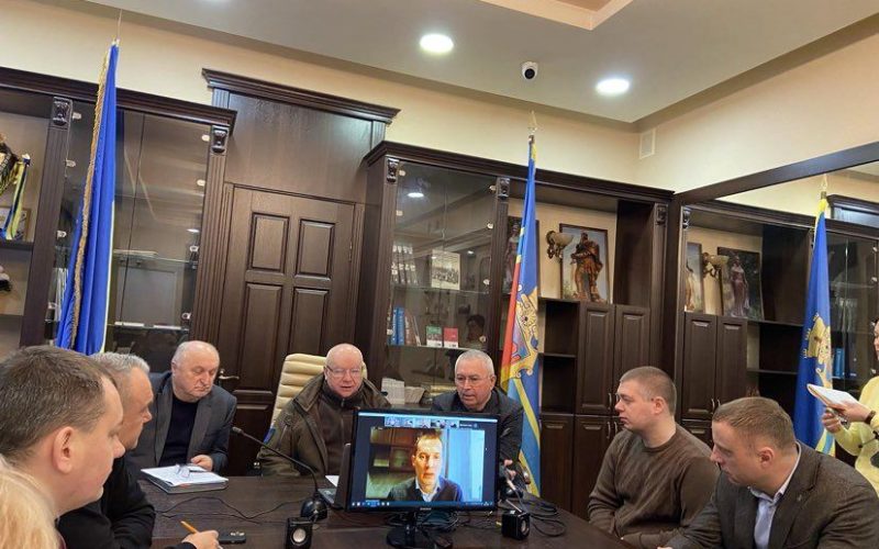 У Коростені “чорнобильцям” пояснили, хто і скільки отримуватиме доплат за рішенням суду