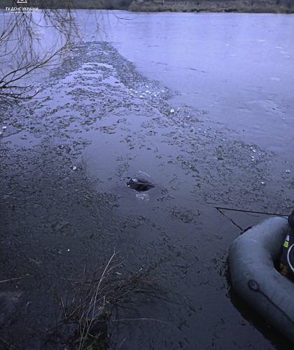 Йшов до магазину та вирішив скоротити дорогу – на Житомирщині зі ставка дістали тіло чоловіка