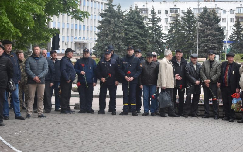 У Коростені відбувся мітинг-реквієм до 38-х роковин Чорнобильської трагедії