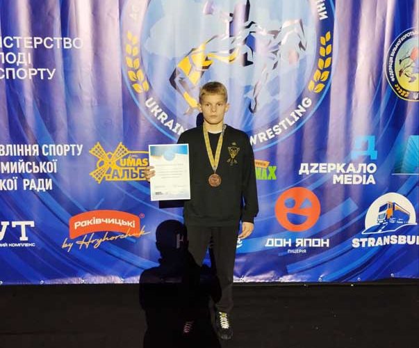 Юний спортсмен з Олевська отримав бронзу на Чемпіонаті України з вільної боротьби