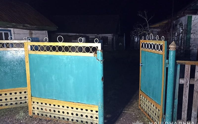 Увірвався в балаклаві до будинку і стріляв у чоловіка: у Коростенському районі затримали 22-річного чоловіка