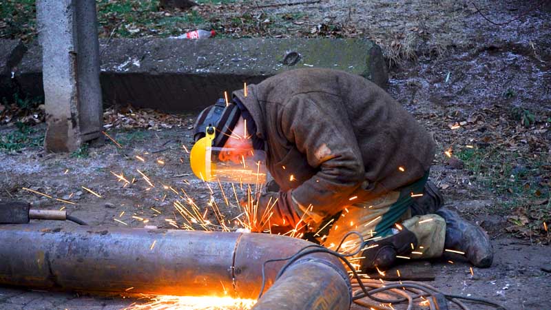 Фахівці з Коростенщини допомогли підключили опалення для понад 1000 будинків у Кривому Розі