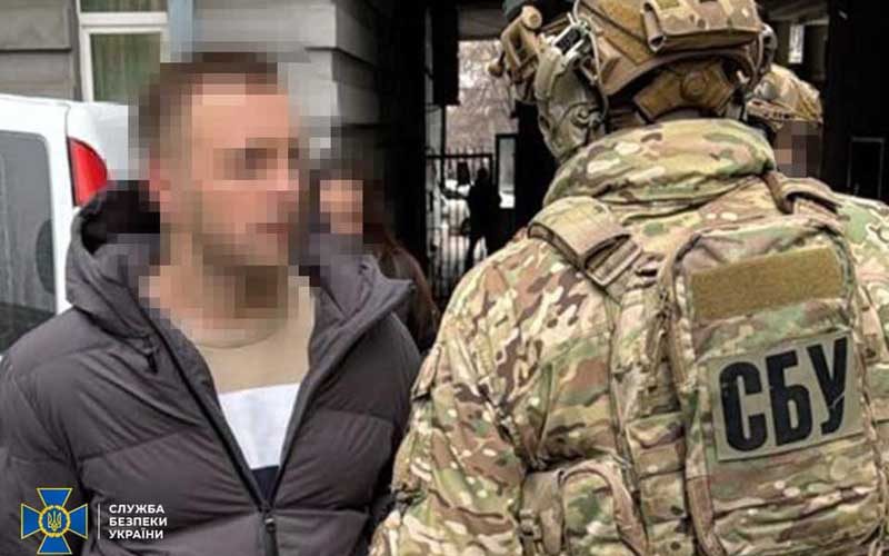 Продавав ухилянтам довідки: на Житомирщині викрили директора Центру медико-санітарної допомоги