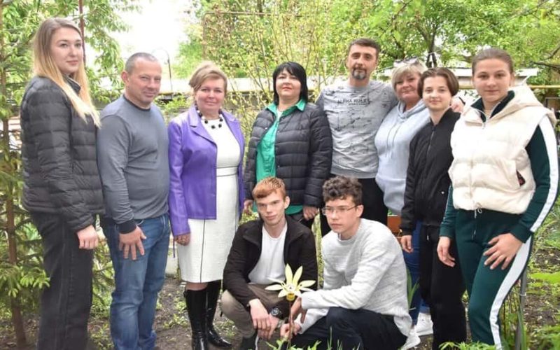 На Пашинах у Коростені одна родина виховує 13 дітей: 5 рідних та 8 прийомних